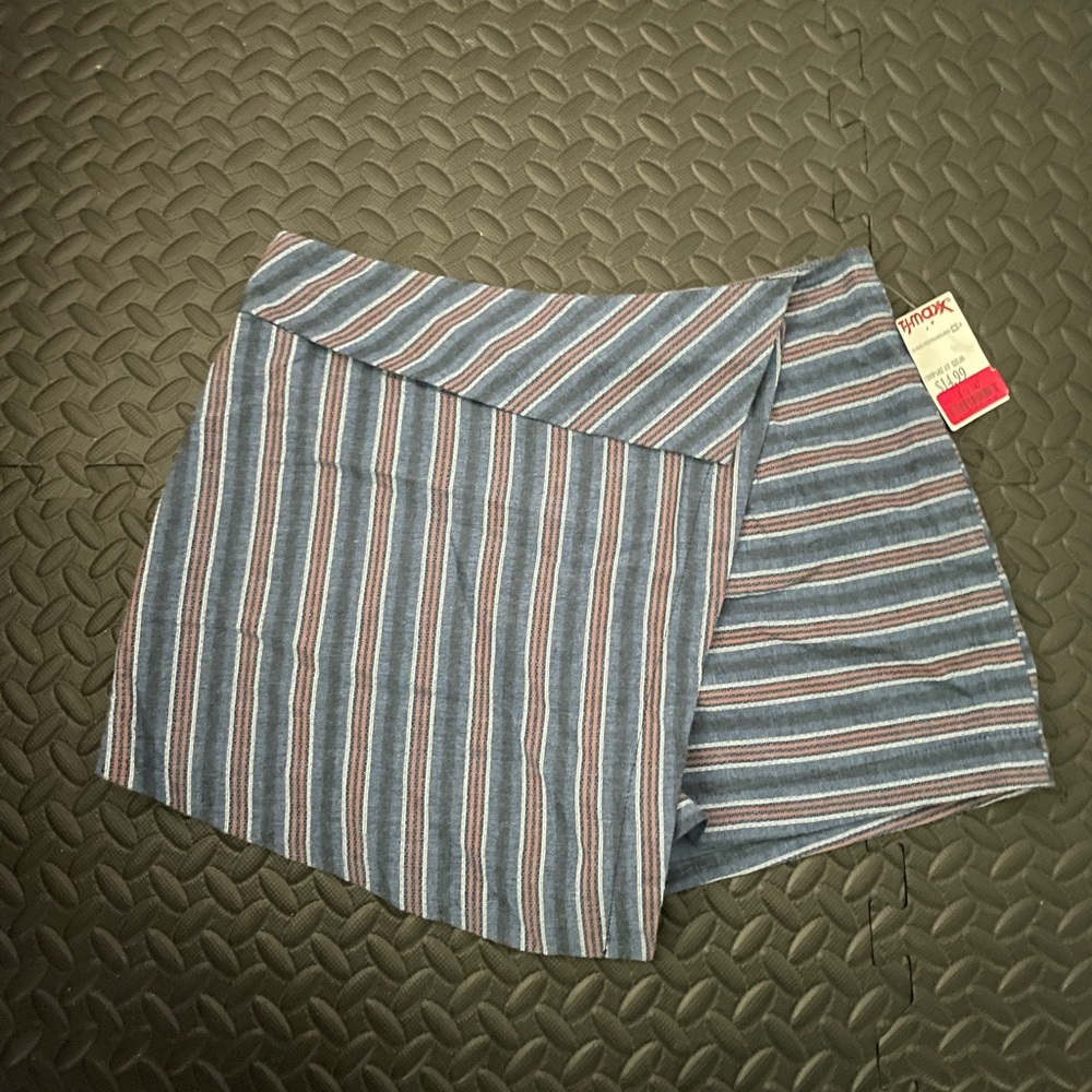 Striped skort